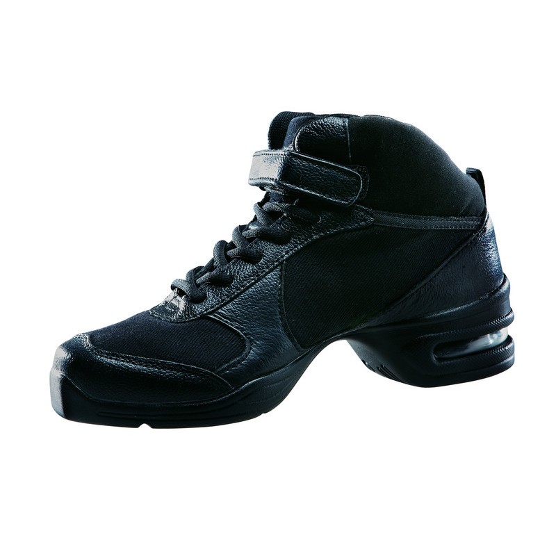 DL00019   Dance Sneakers